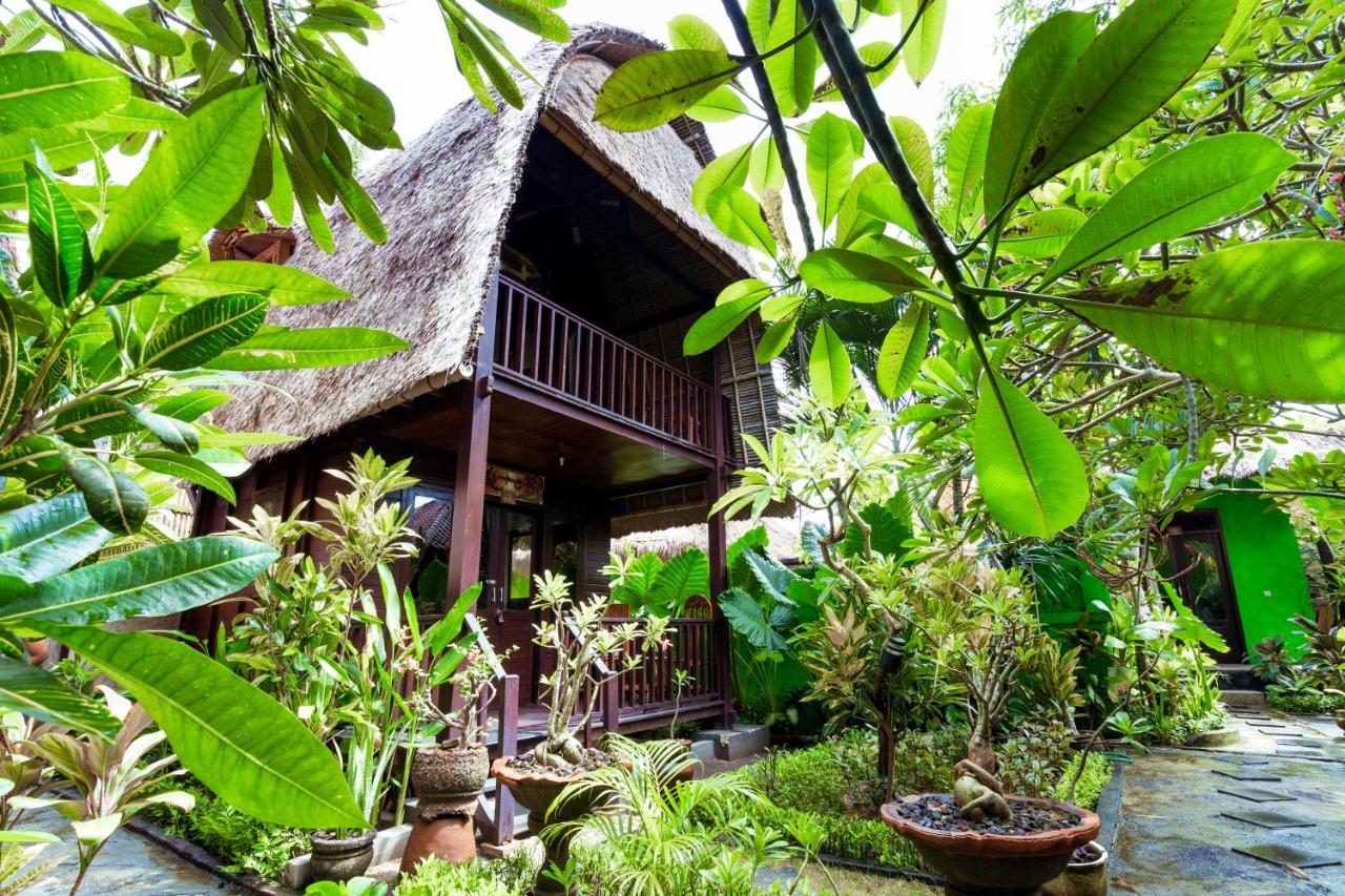 Adi Bungalow Lembongan Exteriör bild