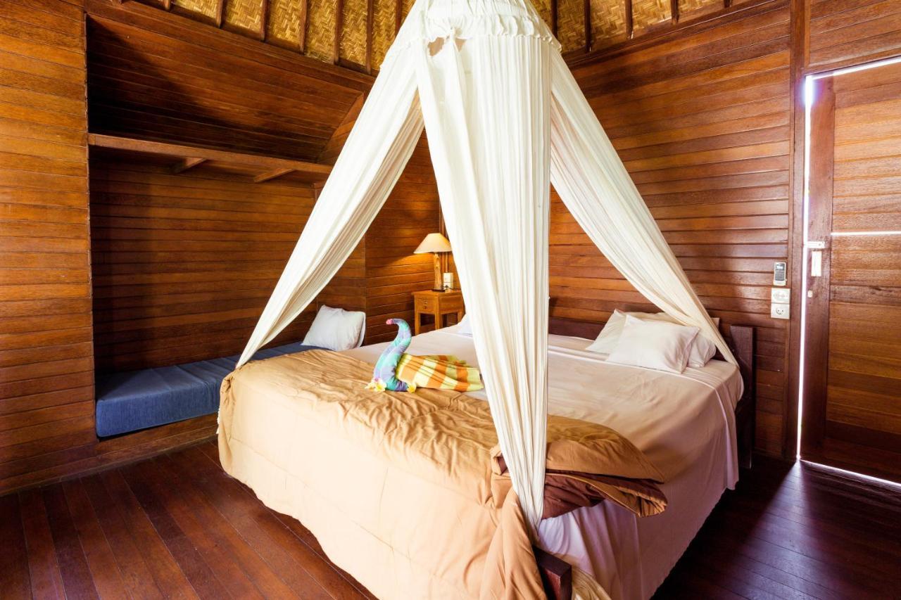 Adi Bungalow Lembongan Exteriör bild